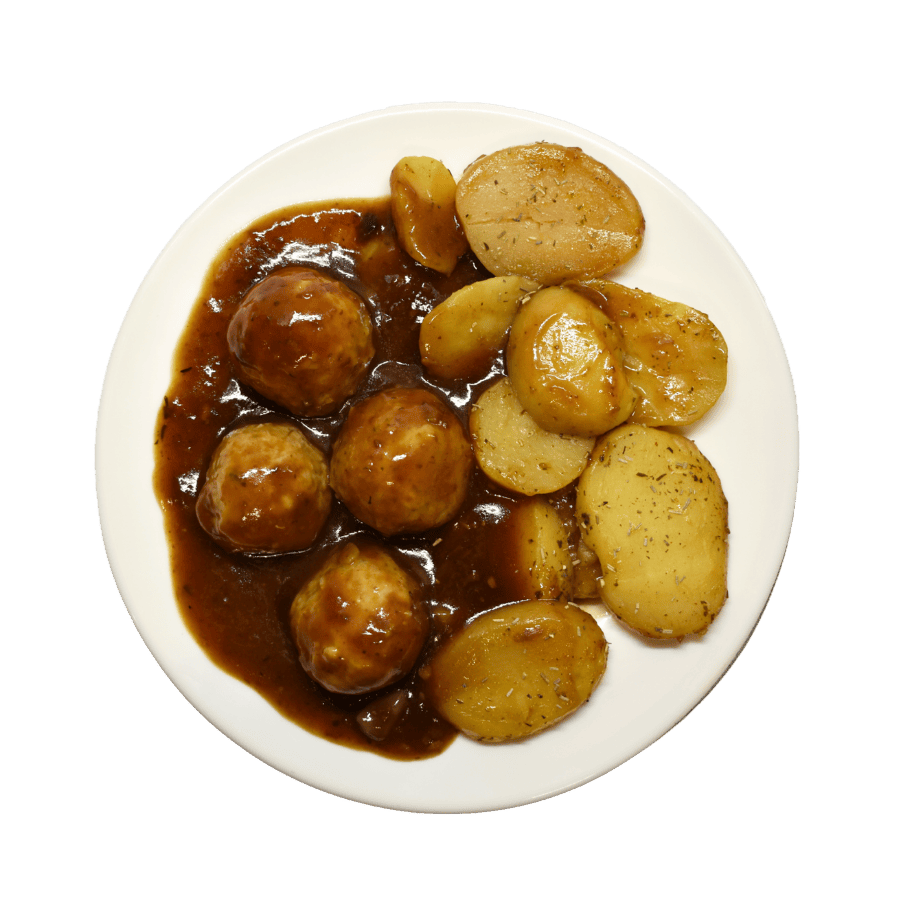 plato preparado albondigas con patatas